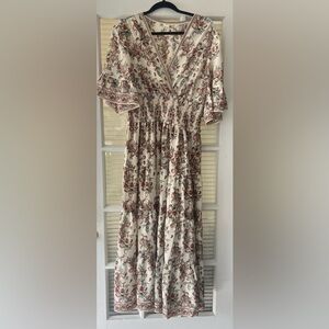 Max Studio Long Flowy Boho Print Maxi Dress.